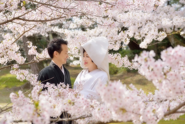 結婚式を香川県で挙げる県外在住カップル
