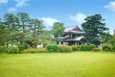 栗林公園　商工奨励館