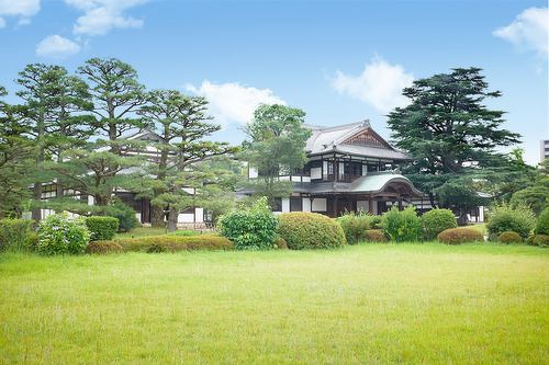 讃岐迎賓館　（栗林公園　商工奨励館」