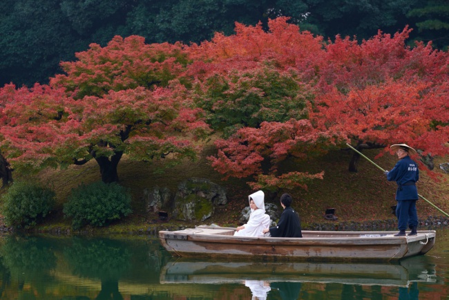 フェアリー・テイル挙式事例：香川県高松市の栗林公園で秋の結婚式