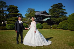 高松城 挙式＆栗林公園 披露宴　BSジャパン「結婚式、挙げてみませんか？」取材の様子　披露宴後の写真撮影