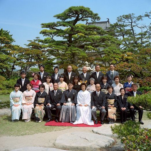 香川県高松市のお城で結婚式　玉藻公園で結婚式の写真撮影　お城の結婚式でフォトウエディングもできる