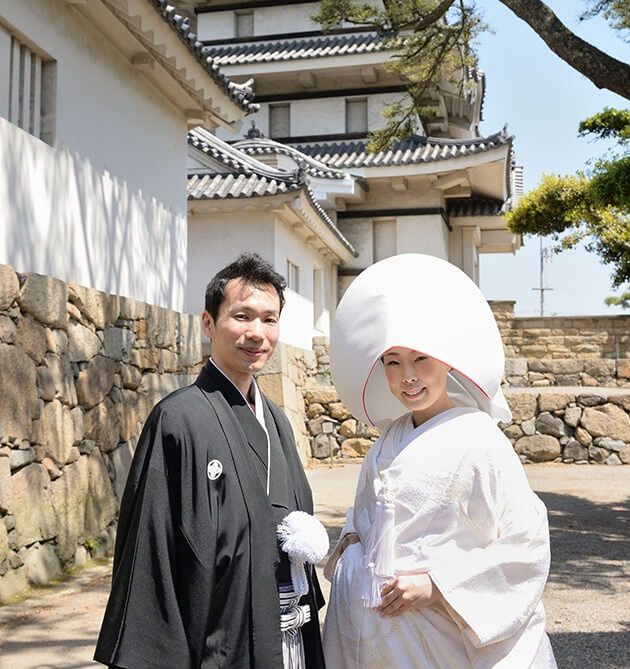 香川県高松市のお城で結婚式　玉藻公園で結婚式　お城の結婚式でフォトウエディングもできる）