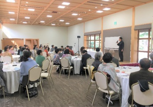 栗林公園で学びと食を愉しむ文化セミナー「栗林碩学倶楽部」イベントプログラム前期第六回　「香の伝来と栗林公園～時代を超えて息づく一歩一景のお香～」 （ワークショップあり）