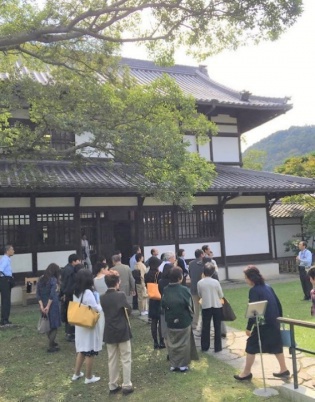 栗林公園にぎわいづくり委員会様 特別名勝 栗林公園で、文化と食を愉しむ大人のための文化教室「栗林碩学倶楽部」