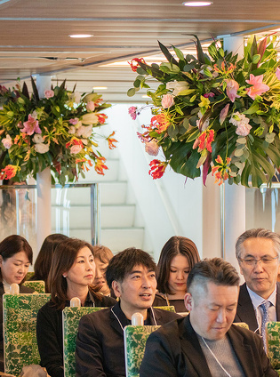 ON船　船学　静かな洋上でのセミナー、大学の学外講義、子どもたちの環境体験学習・ワークショップから船上ヨガまで。