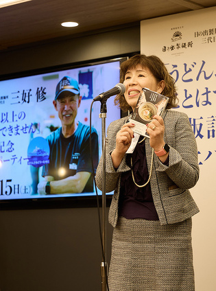 ON船　船展　特別な顧客を招いた展示即売会、トランクショー、船上ショールームなど