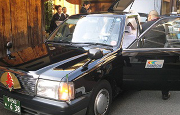 花嫁タクシー（ブライダルカー）